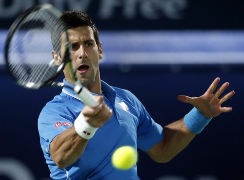 Murray và Djokovic mở màn thuận lợi, Federer thất trận giải đôi
