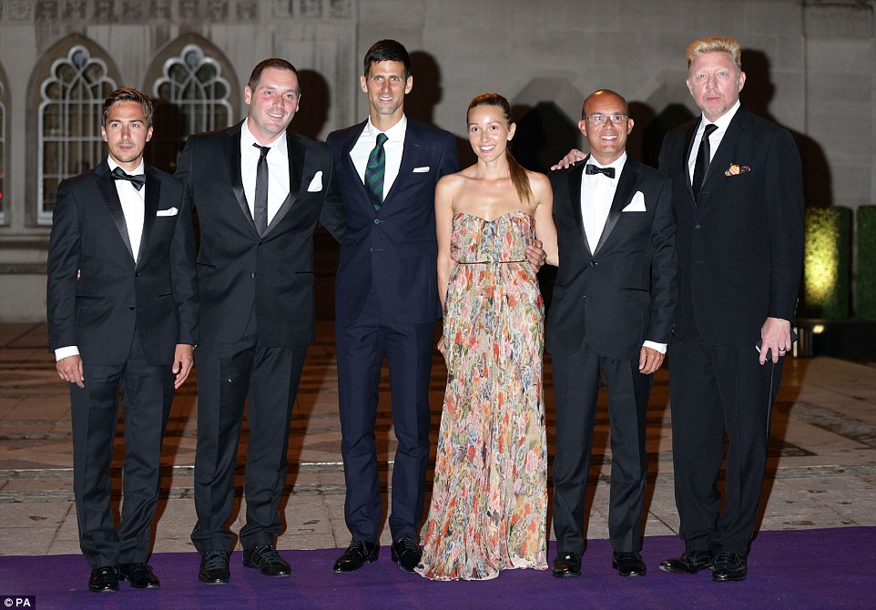 V&ocirc; địch đơn nam Novak Djokovic