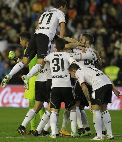 Niềm vui chiến thắng của chủ nhà Valencia