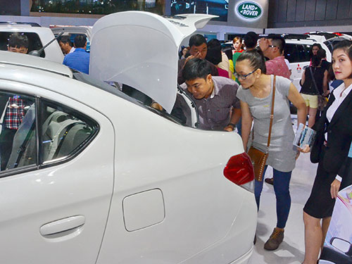 Thị trường ti&ecirc;u thụ &ocirc; t&ocirc; trong nước năm nay c&oacute; thể c&aacute;n mốc 200.000 xeẢnh: Tấn Thạnh
