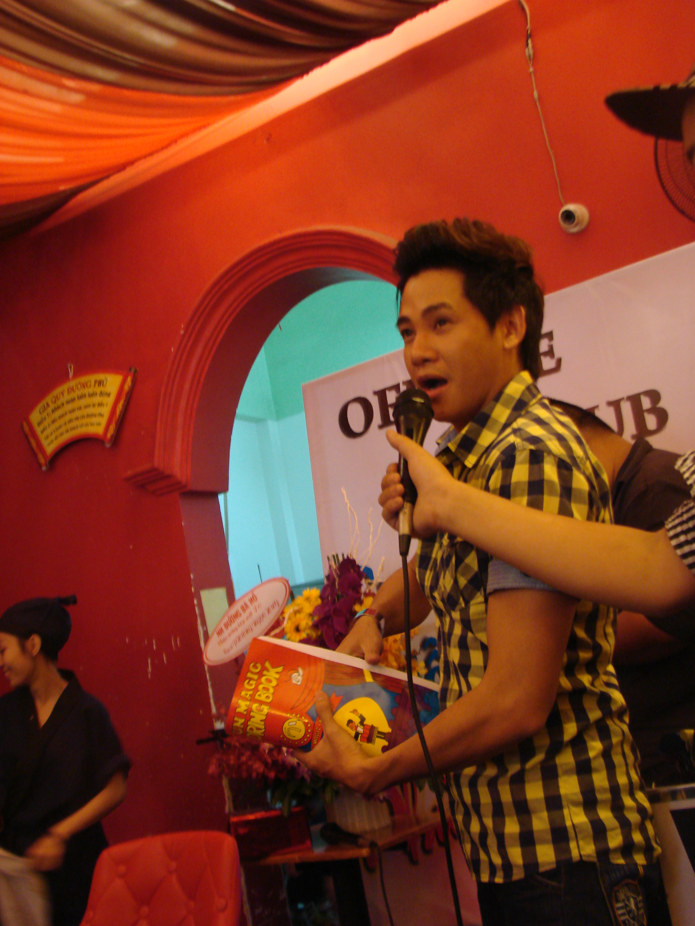 Trổ t&agrave;i ảo thuật