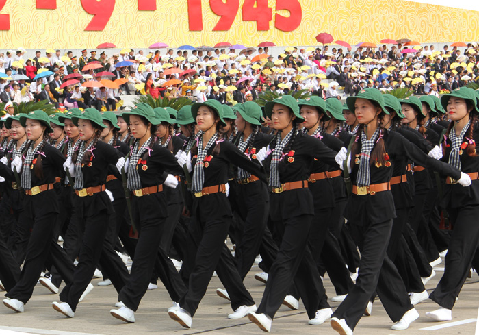 C&aacute;c nữ du k&iacute;ch miền Nam