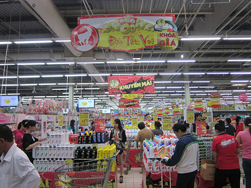 Big C đang triển khai chương trình giá không đổi cho tất cả mặt hàng tiêu dùng nhanh từ nay đến ngày 20-2
Ảnh: Quốc Nguyên