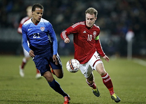 Thủ quân Eriksen lập kỷ lục của bóng đá Đan Mạch