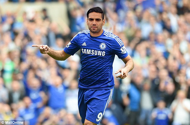 Falcao sẽ khoác màu áo xanh Chelsea trong mùa giải mới