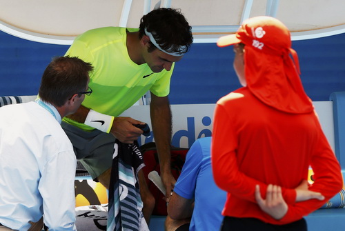 Federer cũng không có được tình trạng sức khỏe tốt nhất ở vòng hai