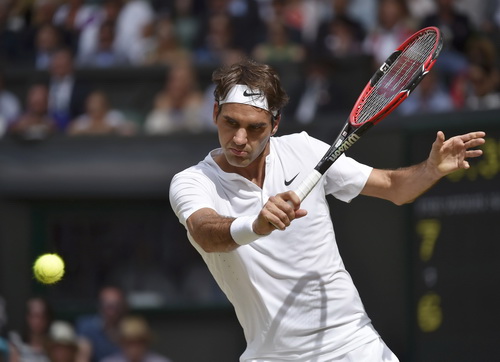 T&agrave;u tốc h&agrave;nh FedEx đ&atilde; phải nhường sức trẻ của Djokovic năm thứ hai li&ecirc;n tiếp ở London