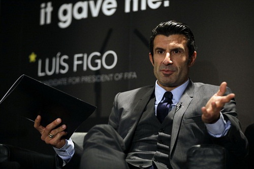 Cựu danh thủ Luis Figo tố cáo FIFA là tổ chức lạm quyền, Blatter là nhà độc tài