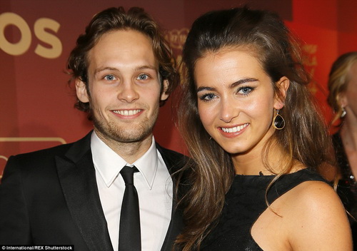 Candy Rae Fleur và Daley Blind