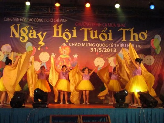 Gây quỹ ủng hộ CNVC-LĐ khó khăn