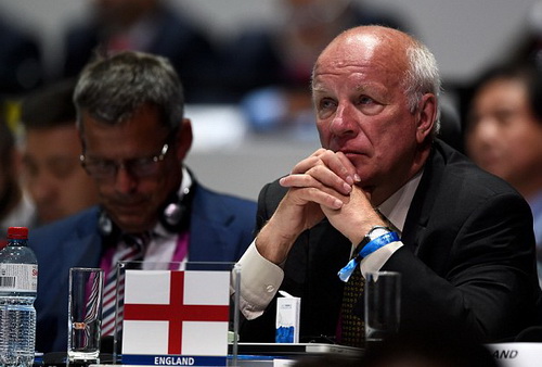 Chủ tịch LĐBĐ Anh Greg Dyke khẳng định Anh không tẩy chay bất kỳ giải đấu nào của FIFA