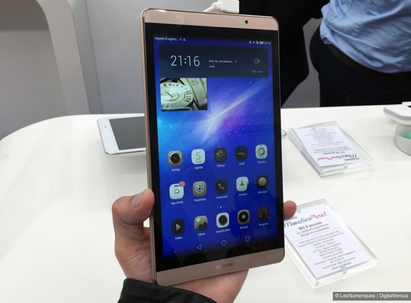 M&aacute;y sở hữu m&agrave;n h&igrave;nh 8 inch cung cấp độ ph&acirc;n giải 1920 x 1200 pixel. B&ecirc;n trong, Huawei trang bị cho MediaPad M2 ch&iacute;p 64-bit Kirin 930 với 8 nh&acirc;n xử l&yacute; tốc độ 2.0 GHz c&ugrave;ng 2 GB v&agrave; 16 GB bộ nhớ trong vận h&agrave;nh tr&ecirc;n giao diện t&ugrave;y biến từ Android 5.0 Lollipop, hỗ trợ mạng di động tốc độ cao LTE Cat. 4.
