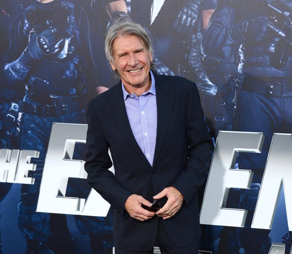 Harrison Ford kh&ocirc;ng chỉ th&iacute;ch mạo hiểm trong phim m&agrave; c&ograve;n ở ngo&agrave;i đời