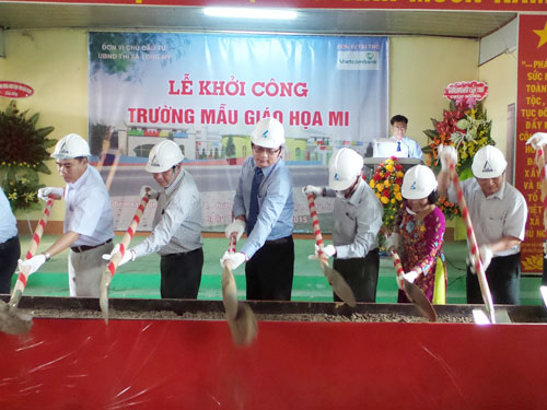 Vietcombank tài trợ 20 tỉ đồng xây trường mầm non