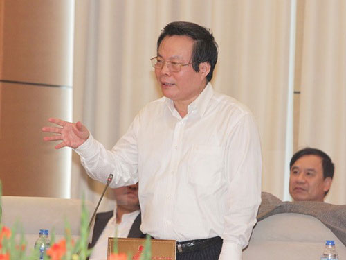 Có thể bãi bỏ phí giao thông đối với xe máy