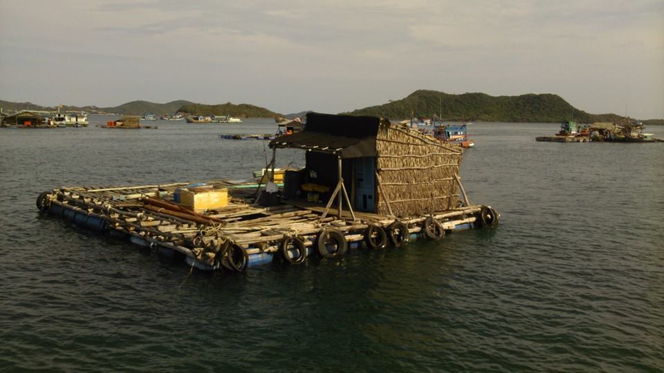 Chiều xuống, khung cảnh ở Nam Du rất yên bình