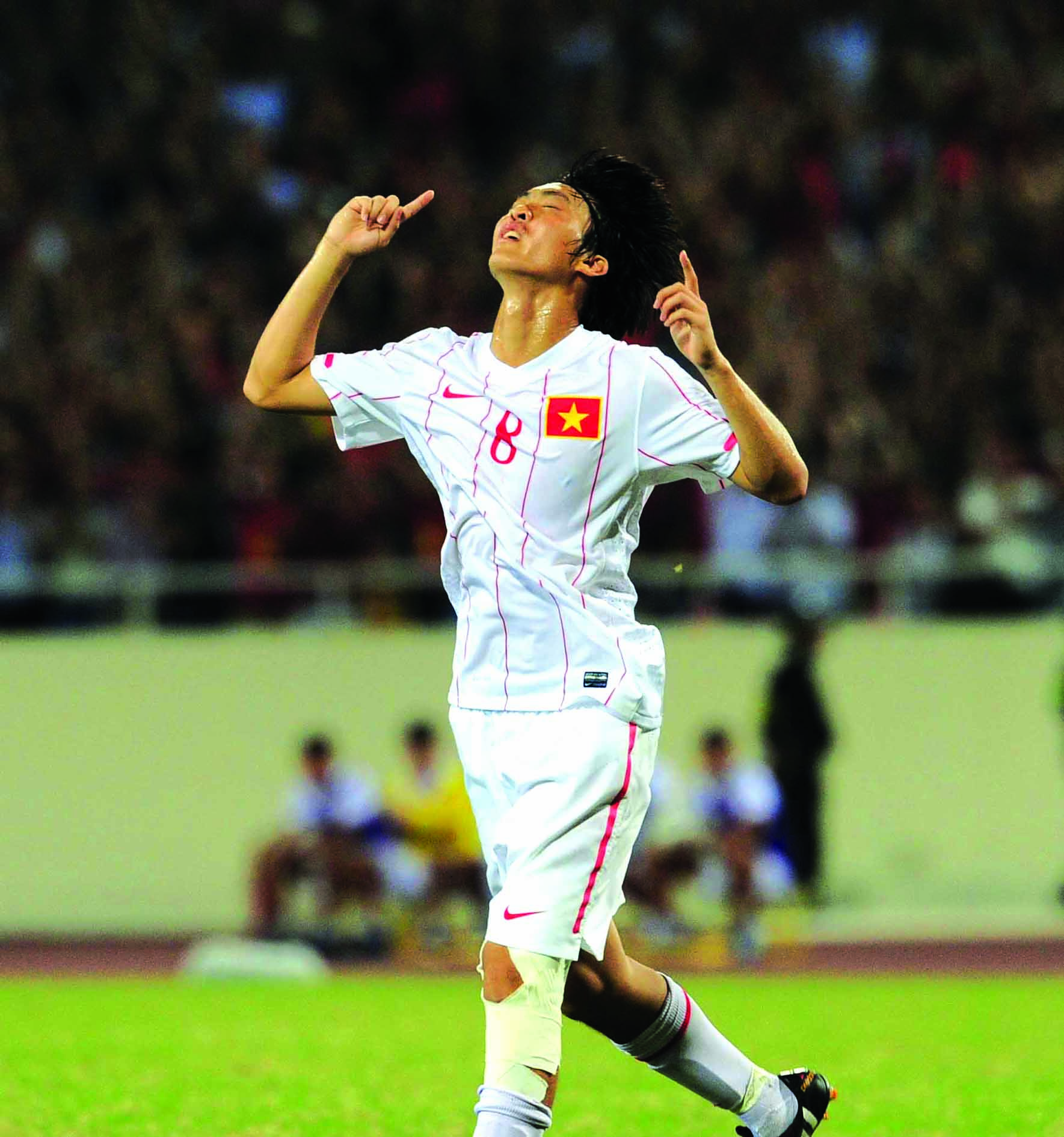 Tuấn Anh sau b&agrave;n thắng v&agrave;o lưới U19 Myanmar ở Giải U19 Đ&ocirc;ng Nam &Aacute; 2014. Ảnh: Hải Anh