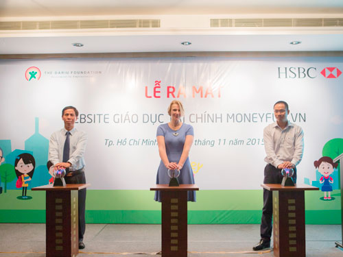 Ngân hàng mở kênh dạy trẻ em cách dùng tiền