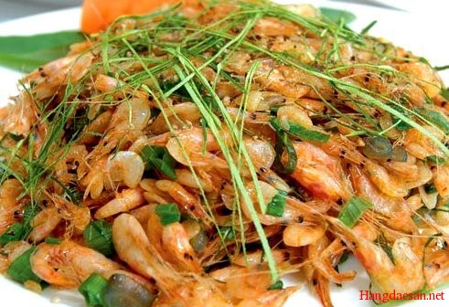 Cá tép lộn kho quẹt