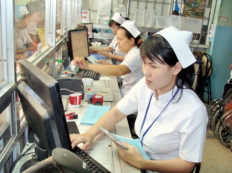 Quản lý bệnh viện "bằng tay"!