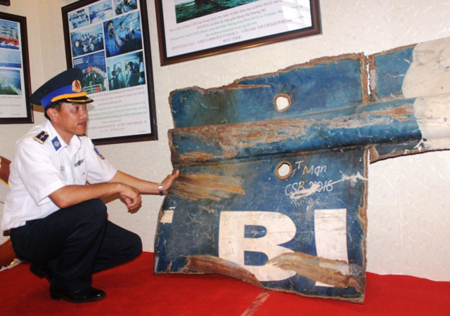 Một phần của t&agrave;u cảnh s&aacute;t biển Việt Nam bị t&agrave;u Trung Quốc đ&aacute;nh đắm khi đang canh g&aacute;c biển đảo