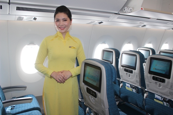 Đồng phục mới của tiếp vi&ecirc;n Vietnam Airlines