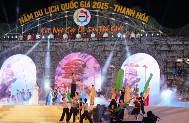 Năm du lịch Quốc gia 2015 đ&atilde; ch&iacute;nh thức khai mạc tại Thanh H&oacute;a