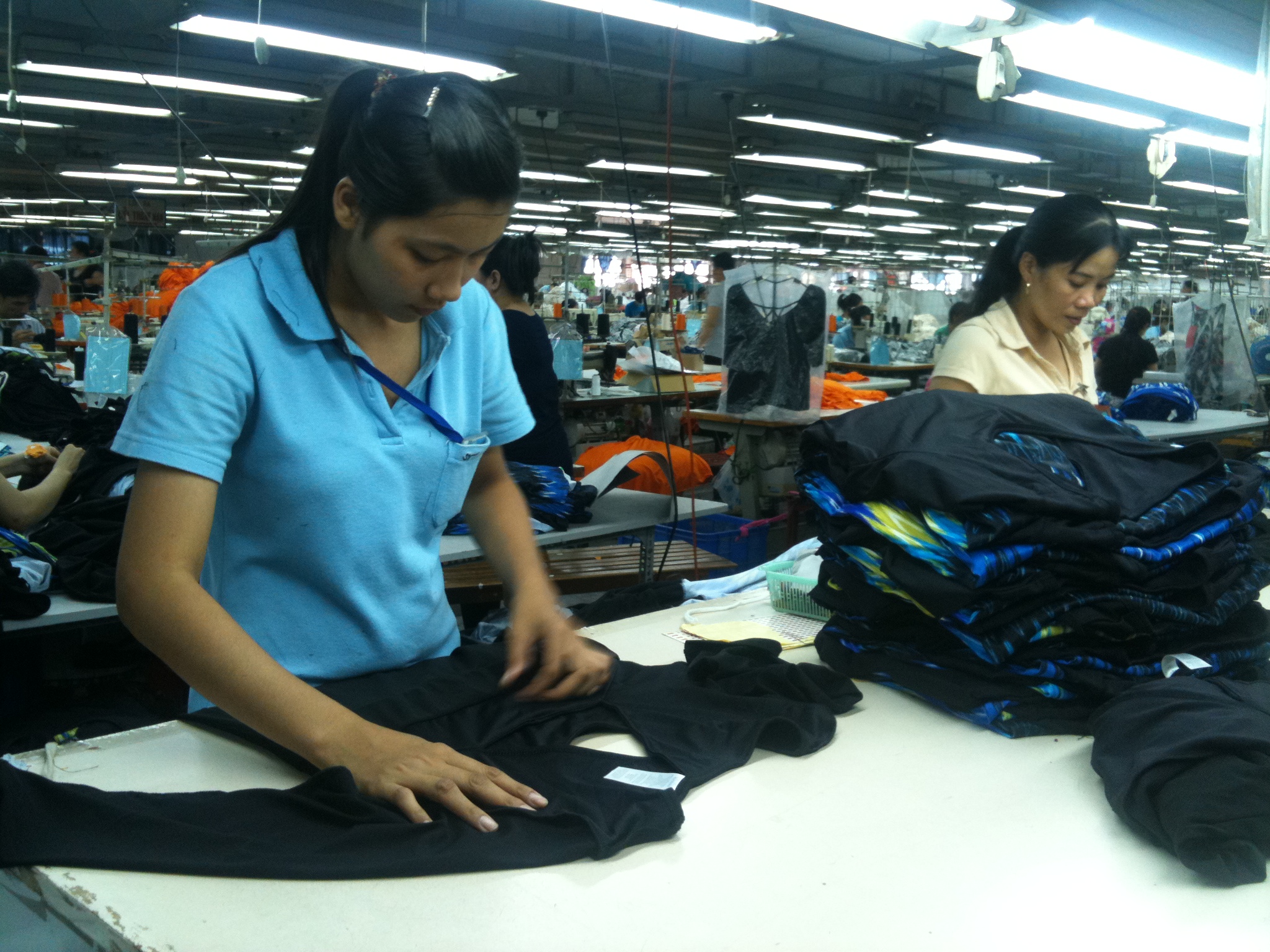 40,7% công nhân cho biết thu nhập vừa đủ trang trải cho cuộc sống ẢNH: KHÁNH CHI