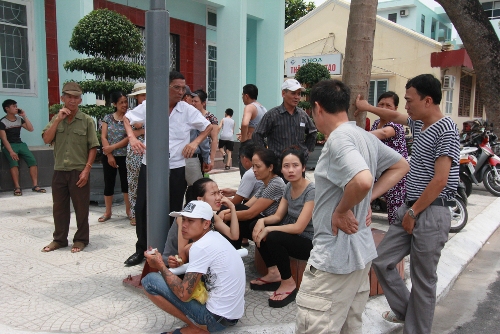 Vụ tử vong do gây tê: Gia đình yêu cầu 150 triệu đồng "hỗ trợ"?