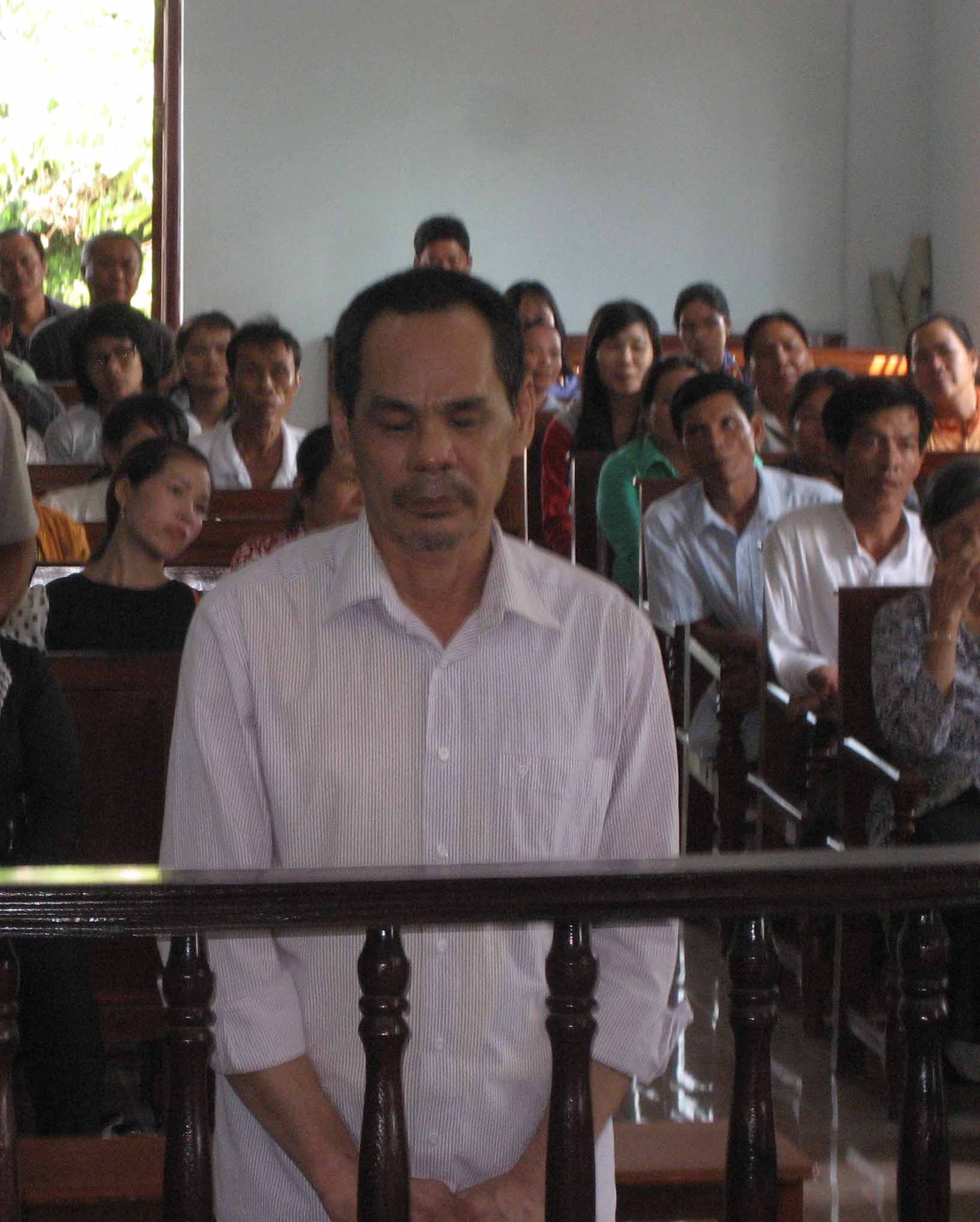 V&igrave; ghen tu&ocirc;ng m&ugrave; qu&aacute;ng dẫn đến giết vợ sắp cưới, Rạng bị tuy&ecirc;n &aacute;n tử h&igrave;nh. Ảnh: C&ocirc;ng Tuấn