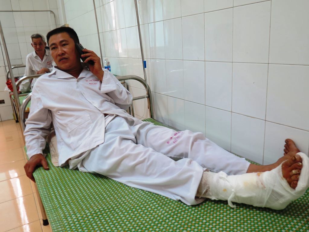 beenhj nh&acirc;n Vũ Đ&igrave;nh Tương đang điều trị tại bệnh viện