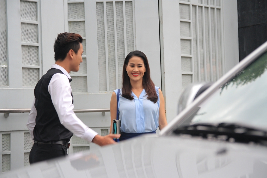 V&agrave; trong phim Một văn ph&ograve;ng luật sư