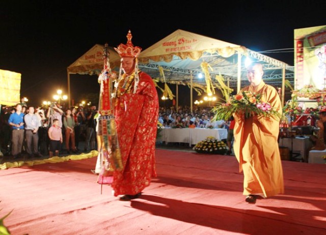 Lễ cầu si&ecirc;u diễn ra trang trọng, uy nghi