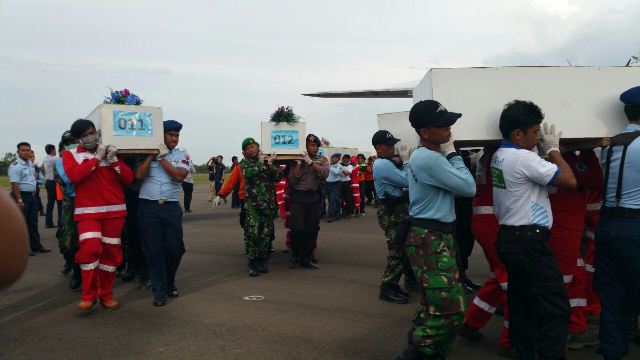 http://www.channelnewsasia.com/blob/1564434/1420194601000/leaving-pangkalan-bun-for-data.jpg