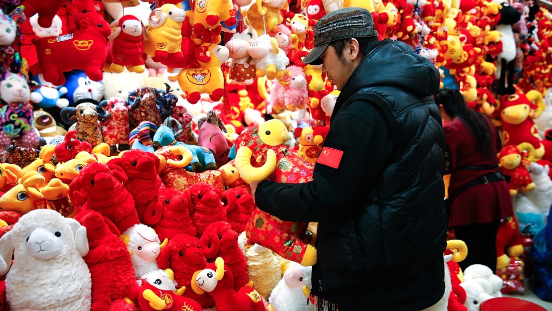http://i2.cdn.turner.com/cnnnext/dam/assets/150212131004-01-lunar-new-year-0212-bejing-super-169.jpg