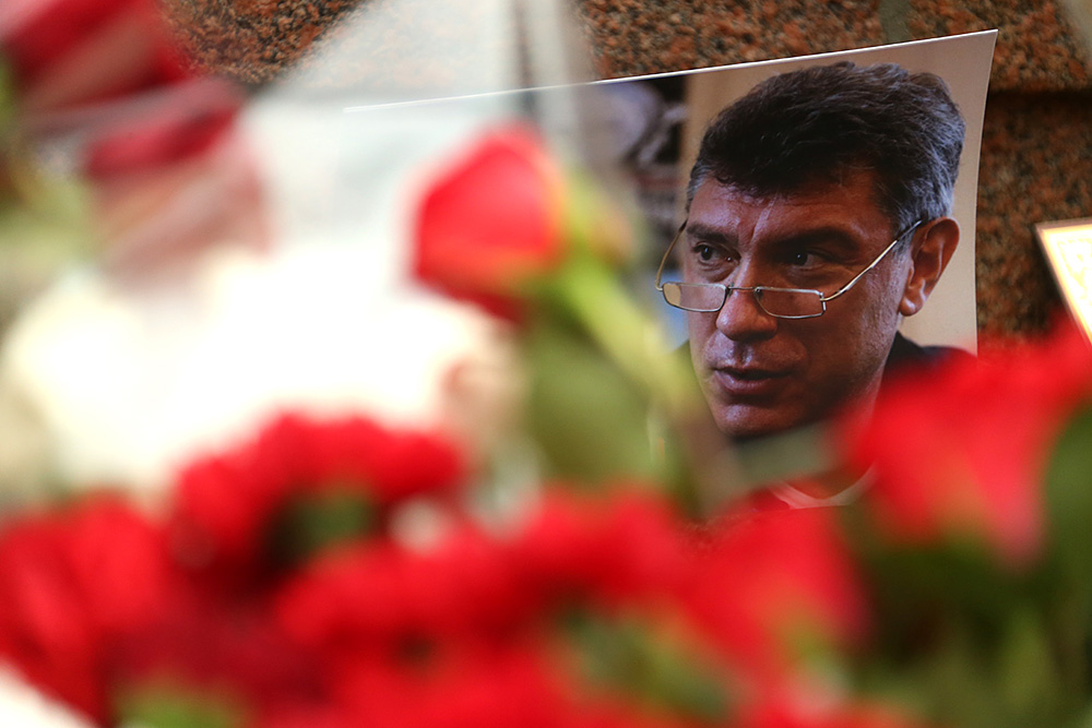 http://image.zn.ua/media/images/original/Feb2015/110144.jpg