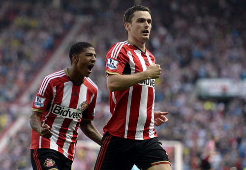 Adam Johnson từng l&agrave; cầu thủ đầy triển vọng của b&oacute;ng đ&aacute; Anh