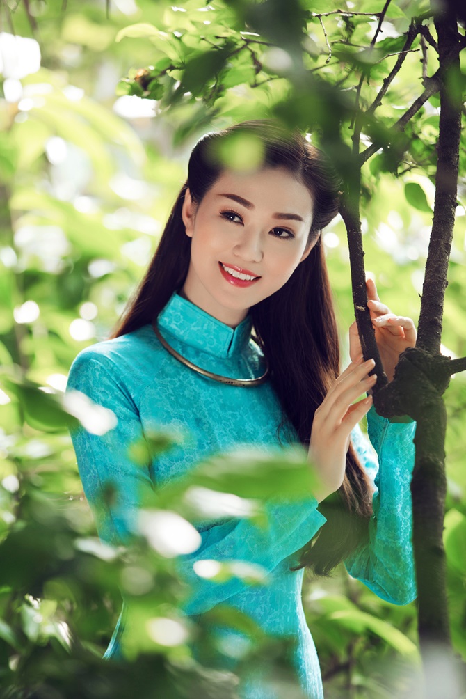 Kh&aacute;nh My sẽ c&ugrave;ng 1 l&uacute;c đ&oacute;ng 2 vai trong T&igrave;nh kh&ocirc;ng bi&ecirc;n giới