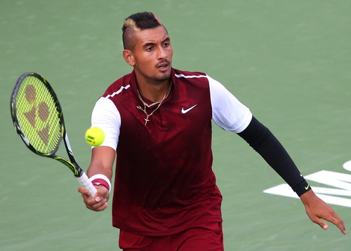 Kyrgios l&agrave;m dậy s&oacute;ng dư luận suốt mấy th&aacute;ng qua