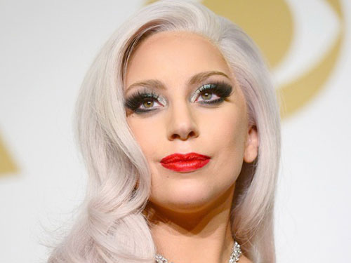 Lady Gaga mới là Người phụ nữ của năm