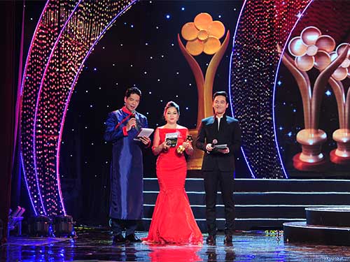 Chương trình lộng lẫy, hấp dẫn, với sự dẫn dắt của các MC: Bình Minh, Quỳnh Hương và Phan Anh