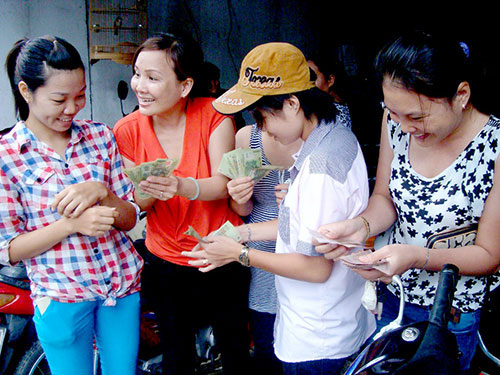 Sắp xếp lại việc trả lương