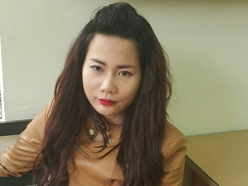 “Má mì” xinh đẹp tự mình khỏa thân “tiếp thị” trên Zalo, Viber