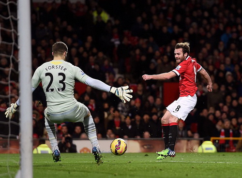 Nỗ lực của Juan Mata không đủ cho cuộc lội ngược dòng của Man United