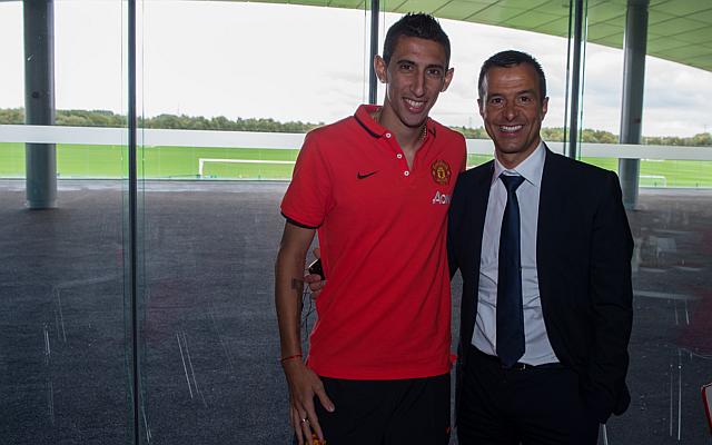 Sau khi đưa Di Maria từ Real Madrid đến M.U, siêu cò Mendes lại xúc tiến đẩy anh qua PSG