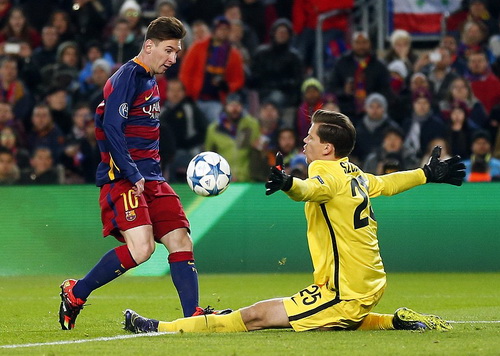 Messi tái xuất, Barcelona thắng tưng bừng tại Nou Camp