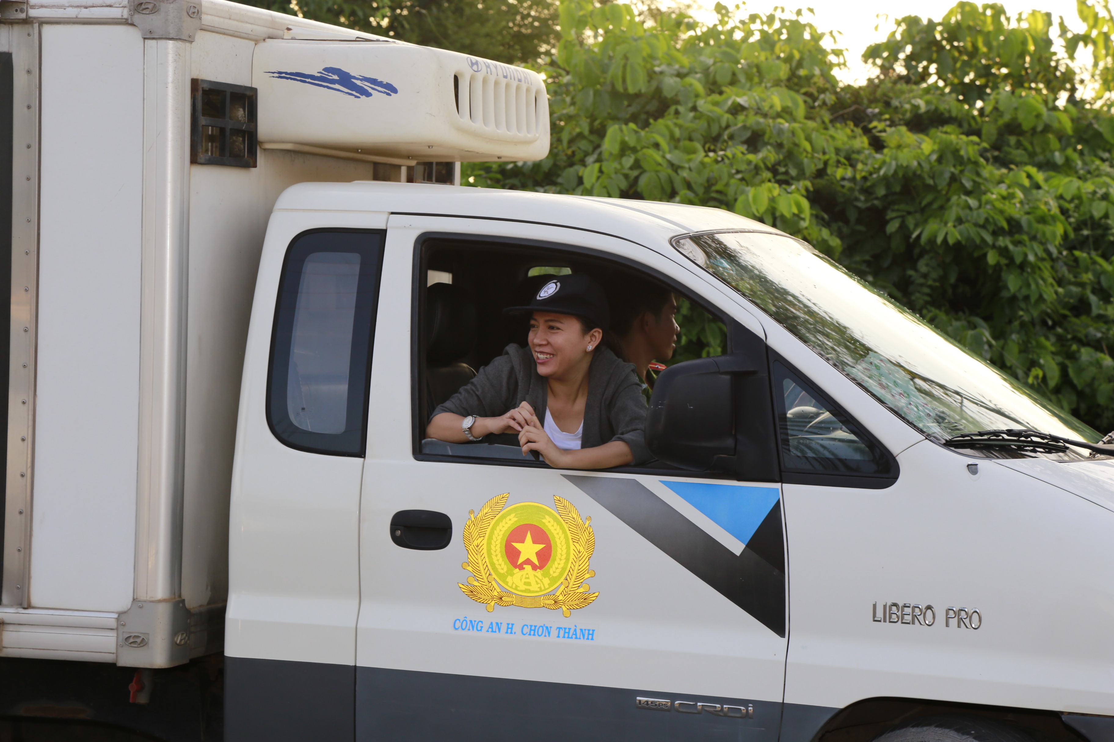 Lực lượng hỗ trợ tư ph&aacute;p