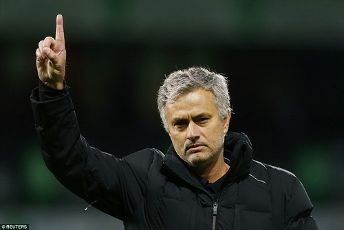 Lãnh đạo ủng hộ, Jose Mourinho củng cố ghế nóng ở Stamford Bridge