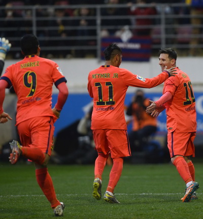 Barcelona thắng giòn giã ở La Liga, chờ chinh phục Champions League