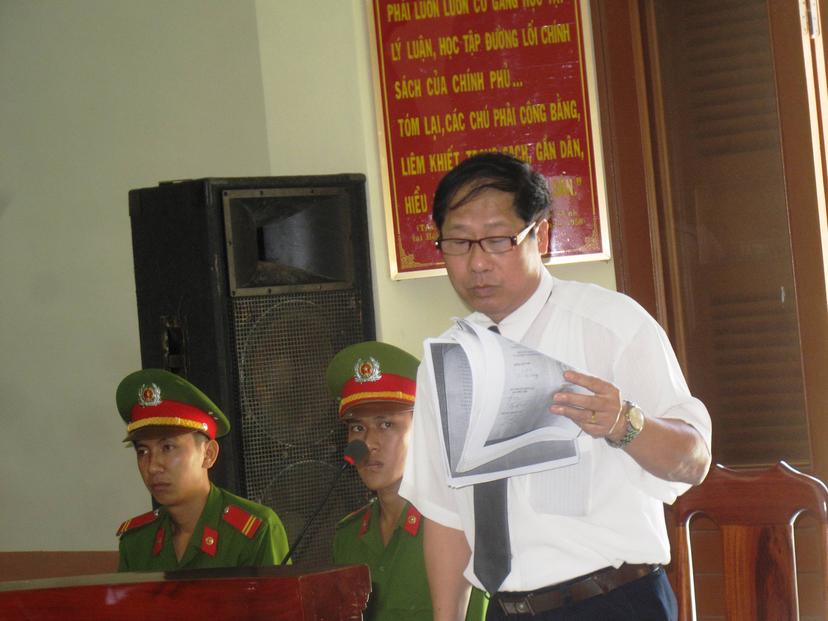LS Nguyễn Văn Thắng chỉ ra những bất hợp l&yacute; trong qu&aacute; tr&igrave;nh gi&aacute;m định ph&aacute;p y